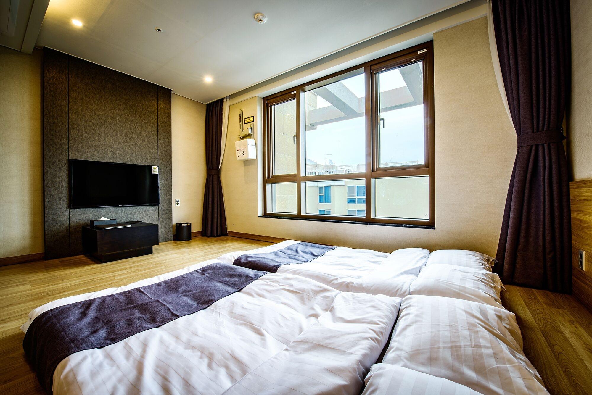 Utop Ubless Hotel Jeju Exterior foto